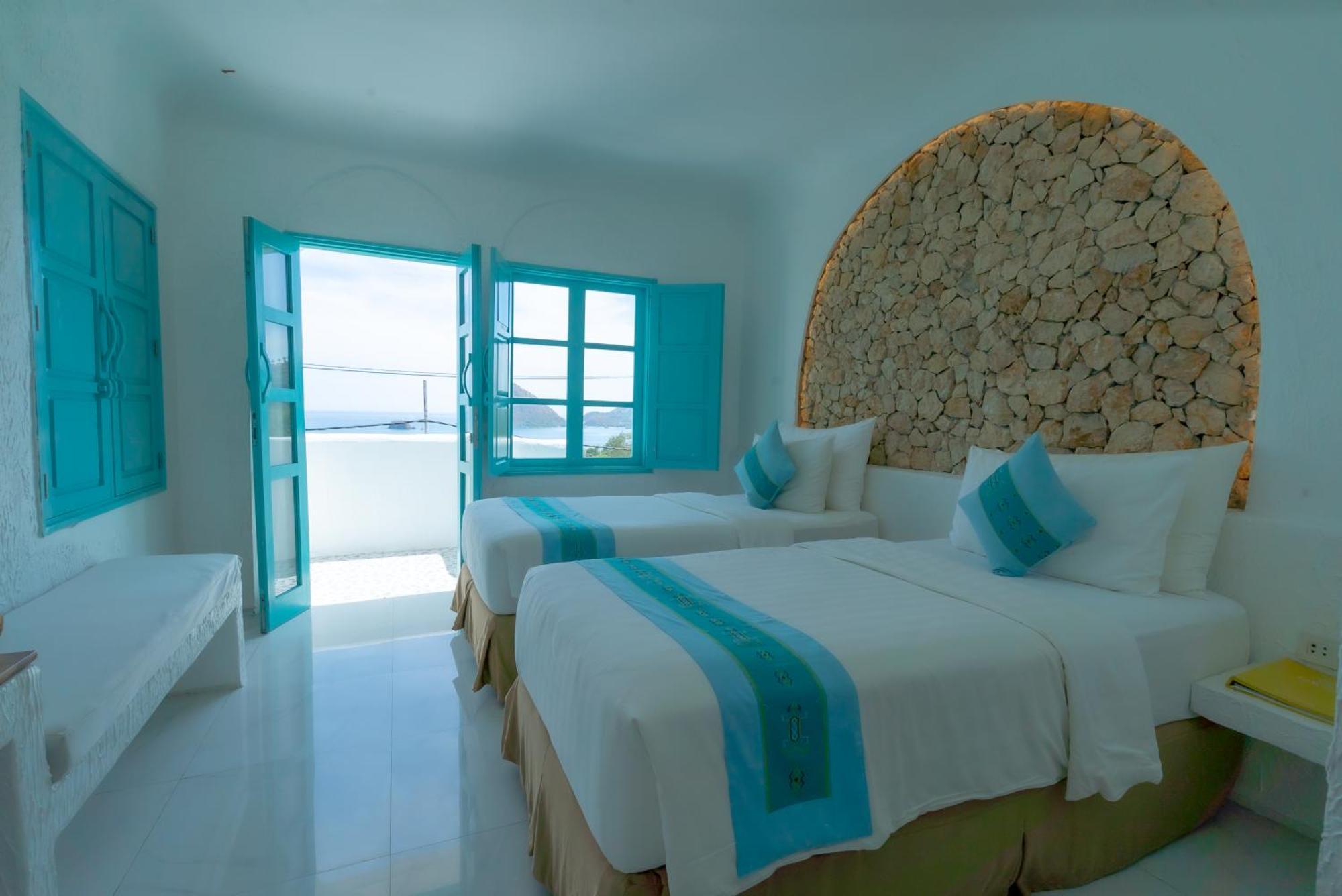 Loccal Collection Hotel Komodo Labuan Bajo Esterno foto