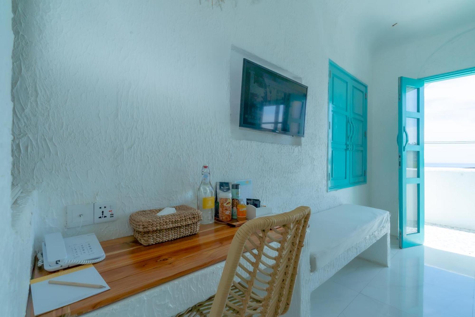 Loccal Collection Hotel Komodo Labuan Bajo Esterno foto